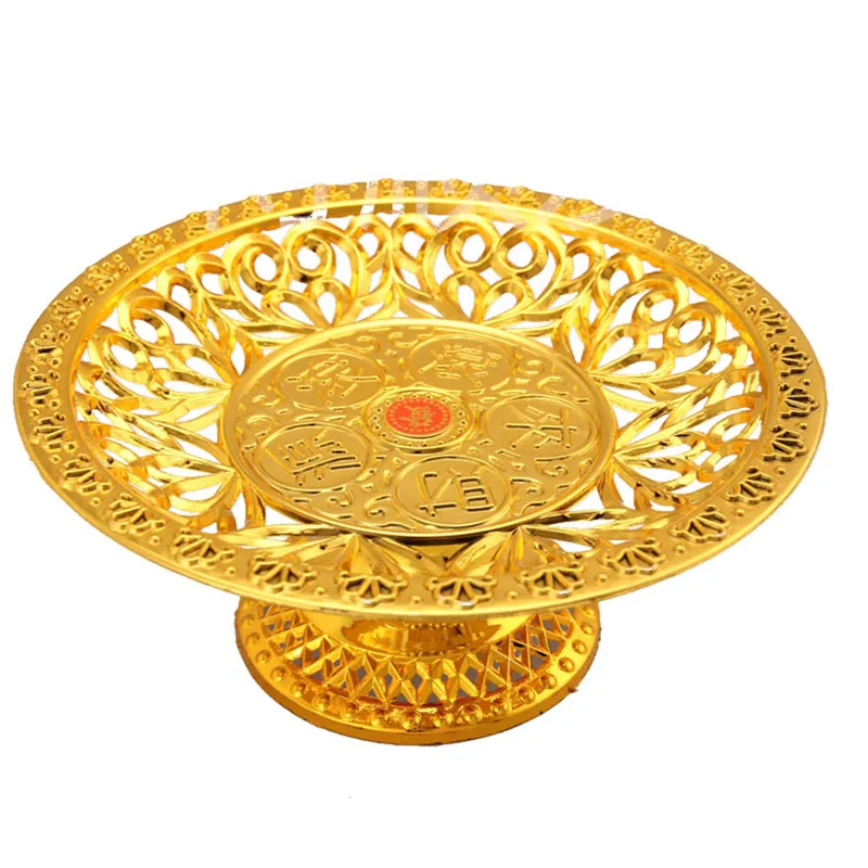 Цена продажи Бог удачи изысканные полые вырезаные узоры Золотая пластиковая Фруктовая тарелка благородный буддийский поклонение божеств лоток 8 дюймов