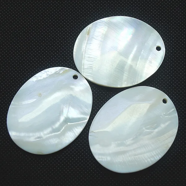 

2pcs white shell pendants oval shape mother of pearl pendants size 40x50mm natural freshwater shell cutting shell items