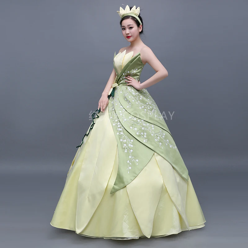 

Hot 100%real Luxury Flower Embroidery Frog Princess Ballgown Vintage Ball Gown Cosplay Gown