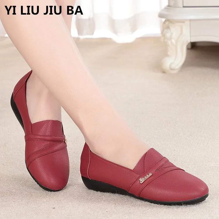 

spring Summer Women Flats Shoes PU leather Casual Slip On flats women shoes Comfortable mother Shoes women Zapatos Mujer *157
