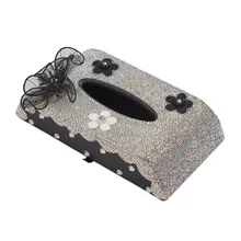 Автомобильная коробка для салфеток, блестящий держатель для салфеток, прямоугольная Автомобильная декоративная коробка, аксессуары для интерьера, чехол для салфеток с бриллиантами и цветами