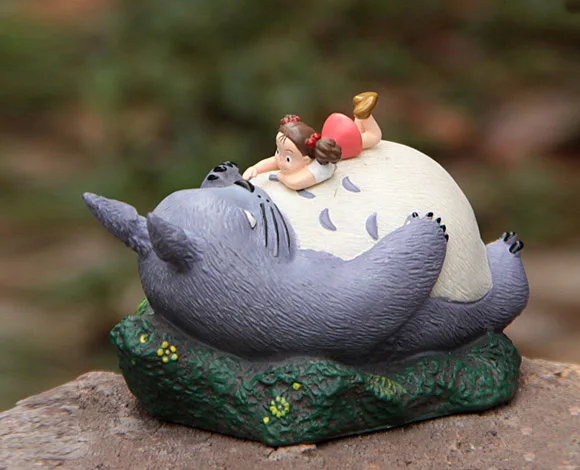 A set 5 Totoro and Girl Picnic Figurine , Studio Ghibli Fairy Garden  Supplies Neighbor Miniature Tiny Terrarium DIY Accessories
