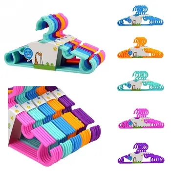 

5Pcs Plastic Clothes Hangers Travel Portable 270 Degree Arc Hook Design Outdoor Clothes Drying Rack for Children Baby Kid Hanger