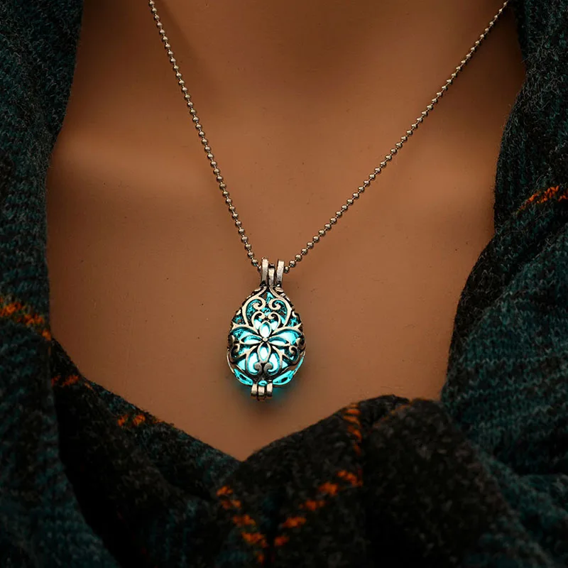 

Dark Luminous Necklaces Chain Necklace Glowing in Dark Pendant Necklaces Collares Maxi Choker Jewelry