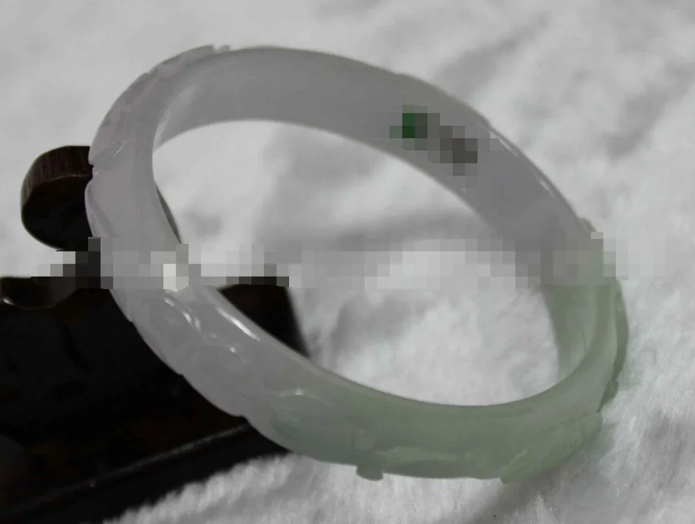 

2525 CHINA BEAUTIFUL HAND-CARVED LAVENDER GREEN GEMS JADE BANGLE BRACELET