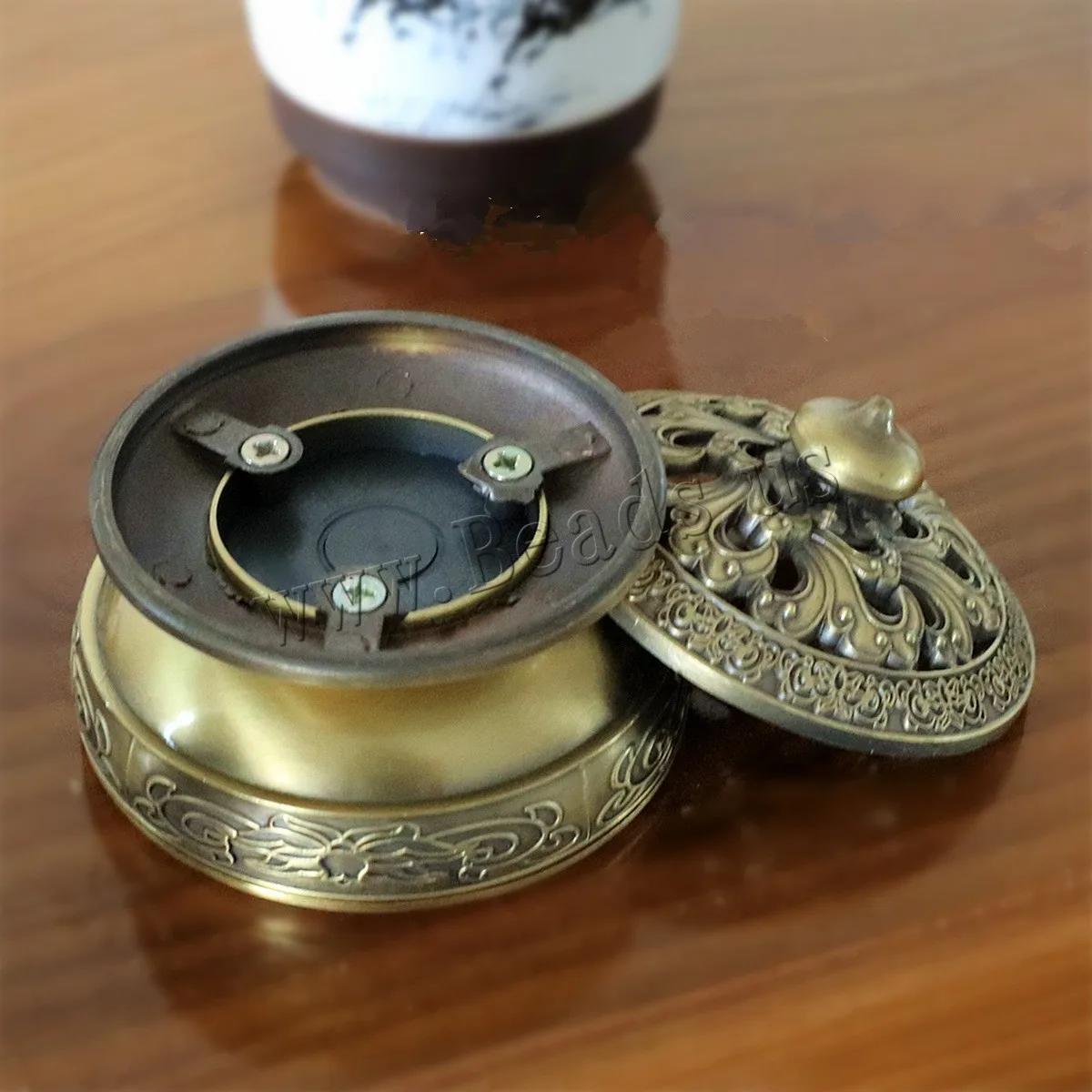 Portable Incense Burner Porcelain Coil Censer Incense Holder Ceramic Aromatherapy Furnace Holder Fashion Simple Decoration