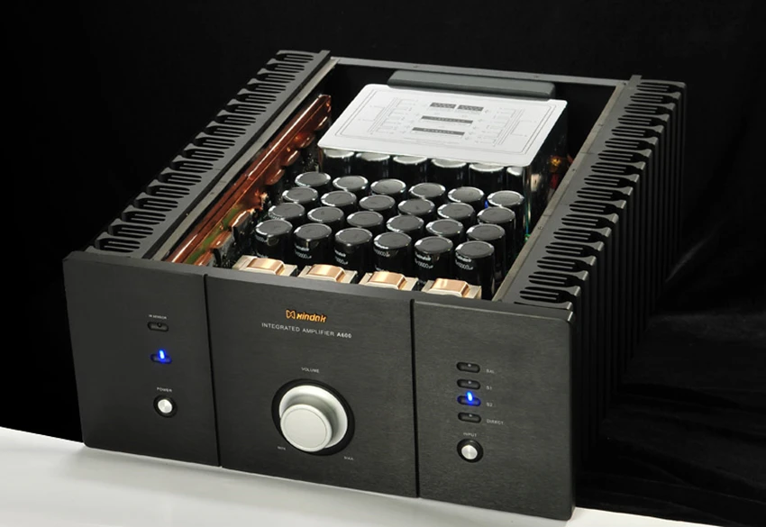 I 032 A600 Встроенный усилитель/усилитель чистой мощности RCA * 3 XLR 1 160 Вт (8 Ом)/320 (4 Ом) с