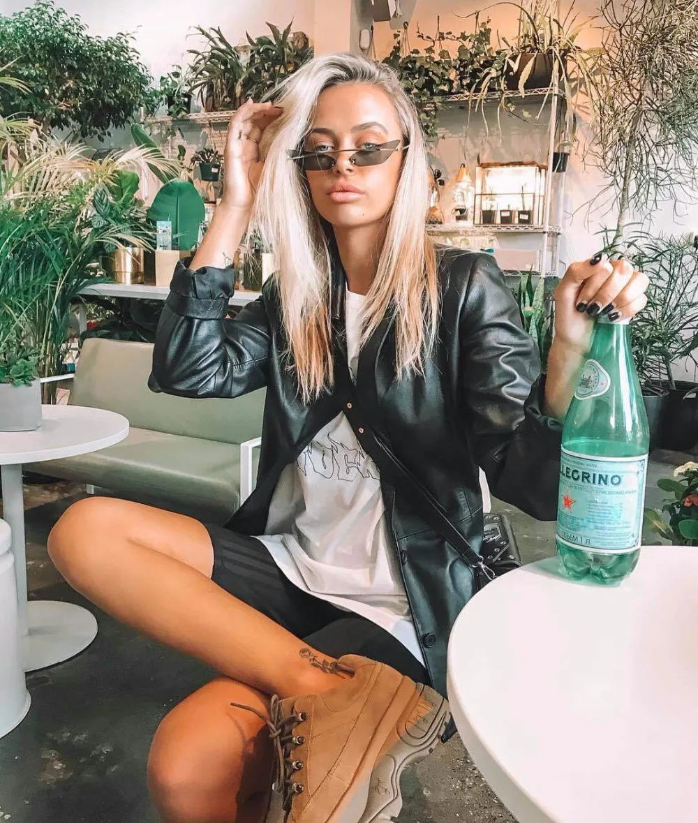 9096381240_102767928