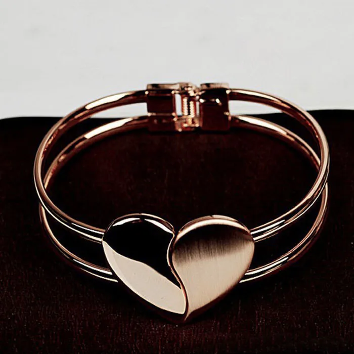 

New Fashion Cheap Bangle Bracelet New New Lady Elegant Heart Bangle Wristband Bracelet Cuff Bling Gift Magnetic Bracelet
