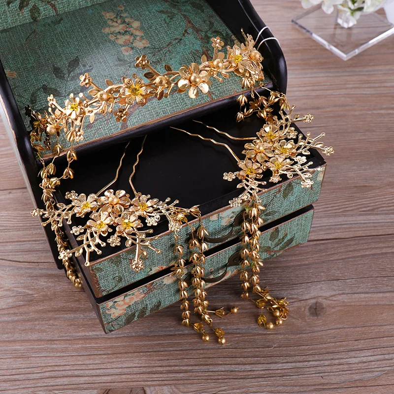 

2018 Gold fringed leaves ancient costumes Phoenix crown new brides ancient costume accessories source manufacturers