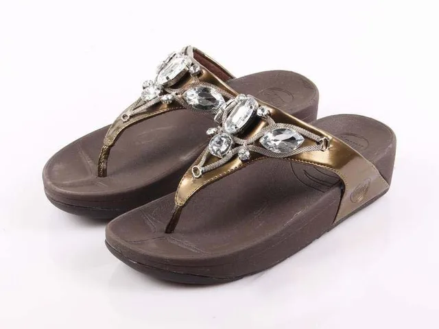 wobble board flip flops