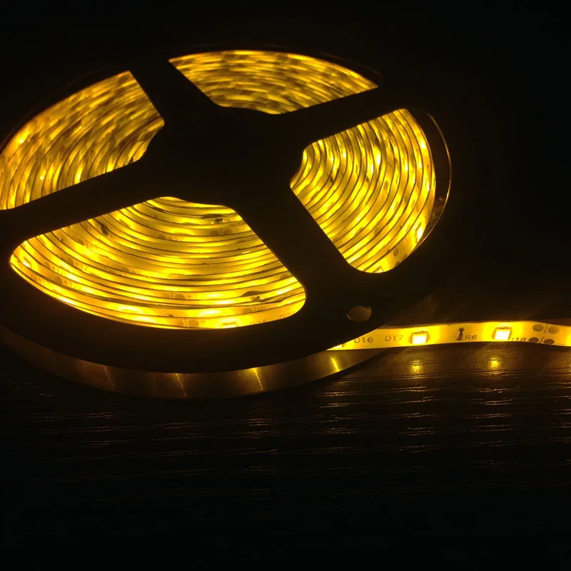 Светодиодная лента SMD2835 60 чипов/м 5 м/лот IP 65 12 В постоянного тока|diode tape|led strip lightstrip