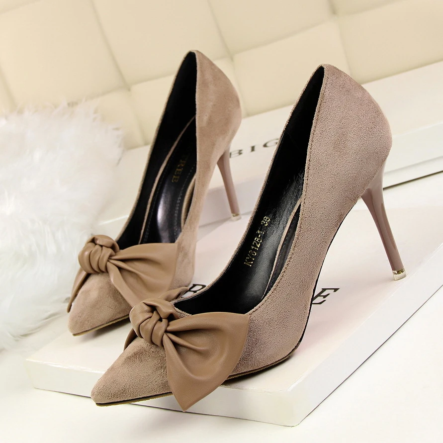 graceland pumps beige