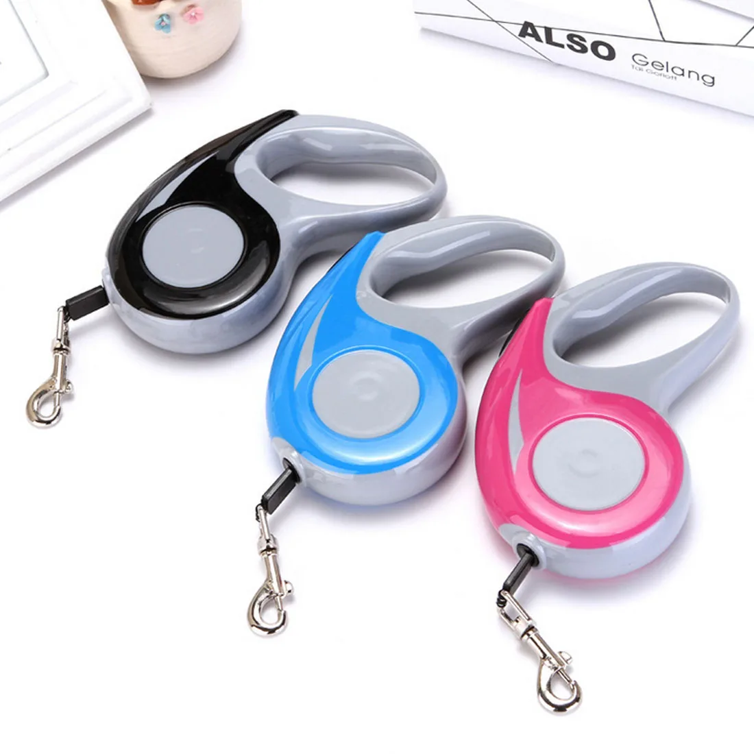 

3/5M Retractable Dog Leash Training Puppy Extending Traction Rope Walking Leashes Adjustable Dog Leash For Small Medium Dogs