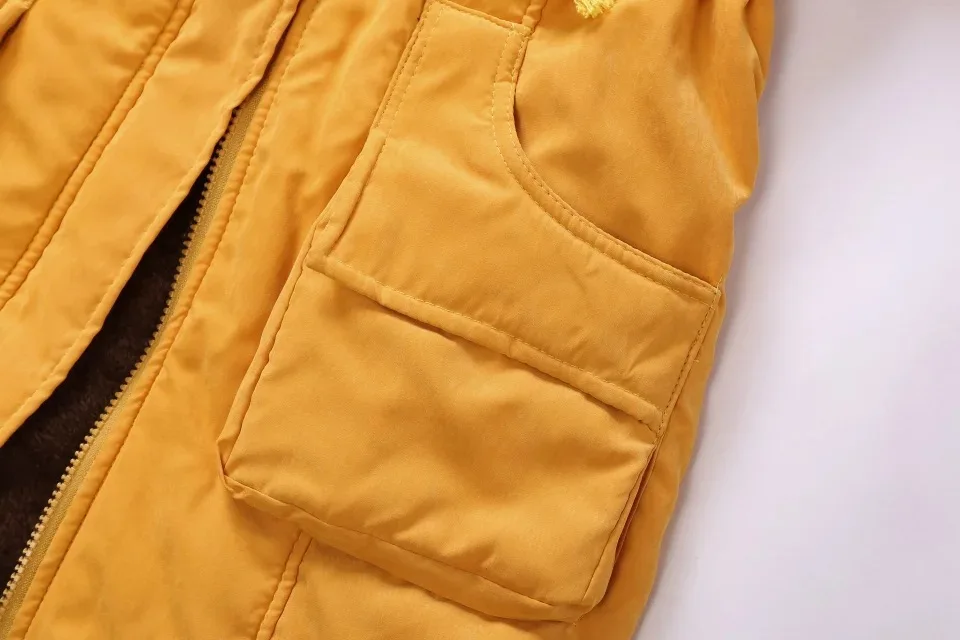 3438412324_1087888896