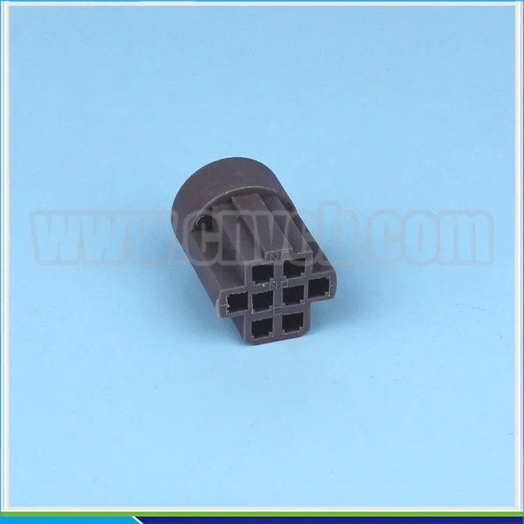 SH36 IB16D One set of Abbeycon Harnes Shell and terminal (without wire)