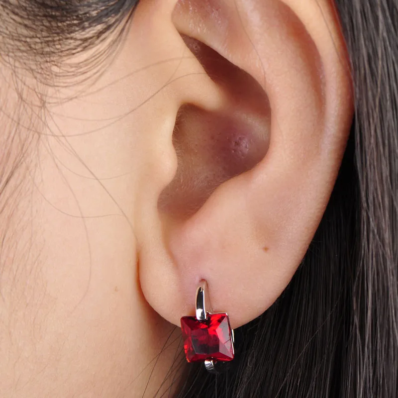 Illuminati Корея Green Ears Max Brincos Aretes Noiva пирсинг ушей фирменная бижутерия Allied Express Unhas|bijoux