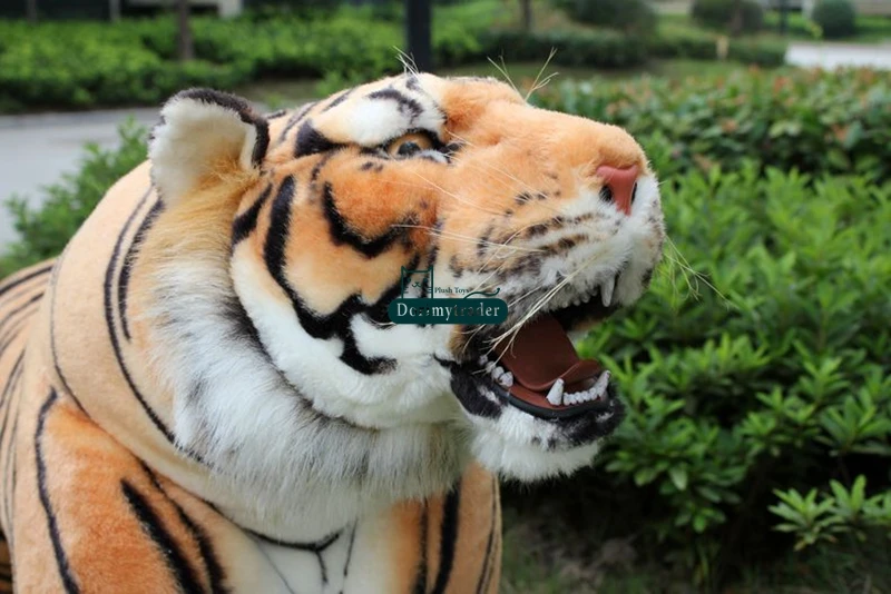 Dorimytrader Lifelike 110cm Animal Tiger Plush Toy Large Stuffed Standing Tiger Gift  Home Decoration Teaching and photography props DY61526(25)