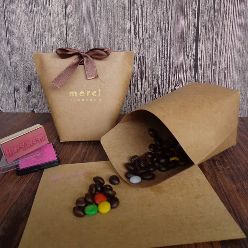 

1PC 12x10cm Merci Thank You Gift Box Candy Bag Folding Paper Box Cardboard Wedding Birthday Party candy Wedding Box bag New