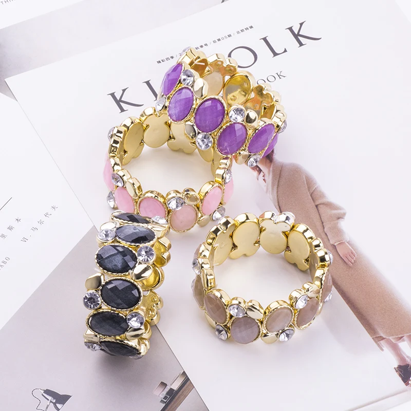 Classic Resin Cuff Wide Bracelets Bangles for Women New Fashion Stretch Round Crystal Gold Metal Bracelet Simple Charm Jewelry (2)
