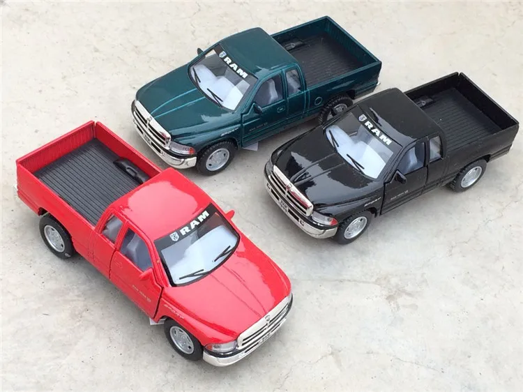 Высокая симуляция изысканные Diecasts & Toy транспортные средства: KiNSMART Автомобиль