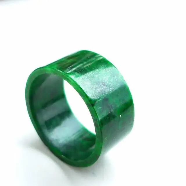 Бирманская старая яма изумрудная Зеленая кнопка относится к зеленому цветку голубое кольцо большой палец нефритовое кольцо 3001