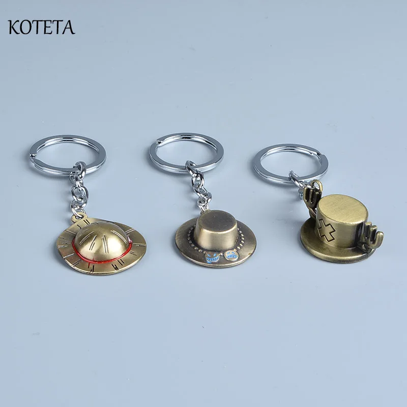 

Koteta Anime One Piece Luffy Straw hat & Ace & Chopper Hat Keychain Action Figure Toys Key Ring Chains Pendants Brinquedos