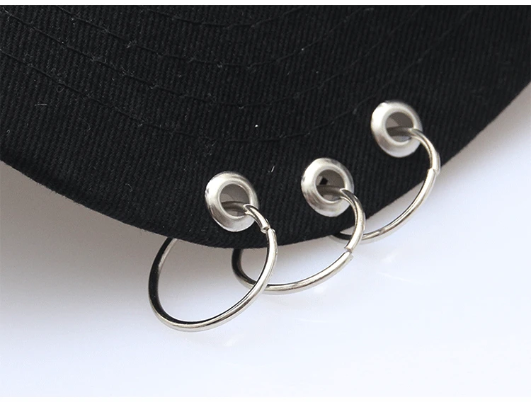 Корейская версия сплошной цвет Мужские и женские индивидуальные шляпы железное кольцо кулон три шапка с кольцами пара Открытый досуг Бейсбол