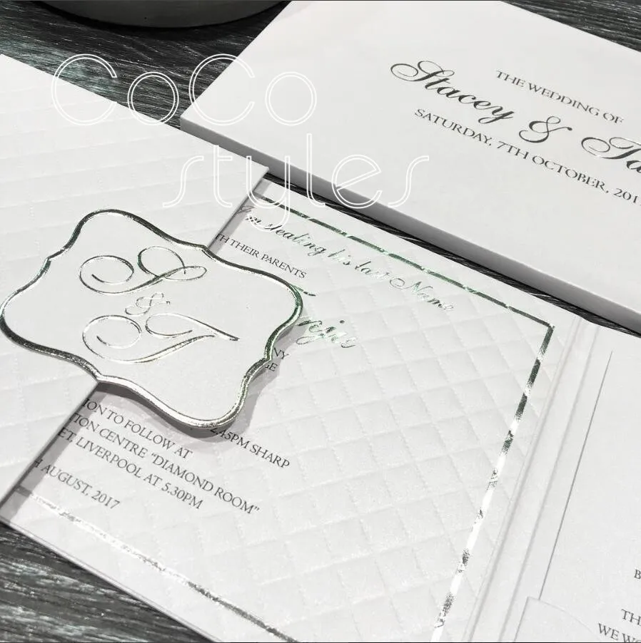 gatefoldhardcover (5)
