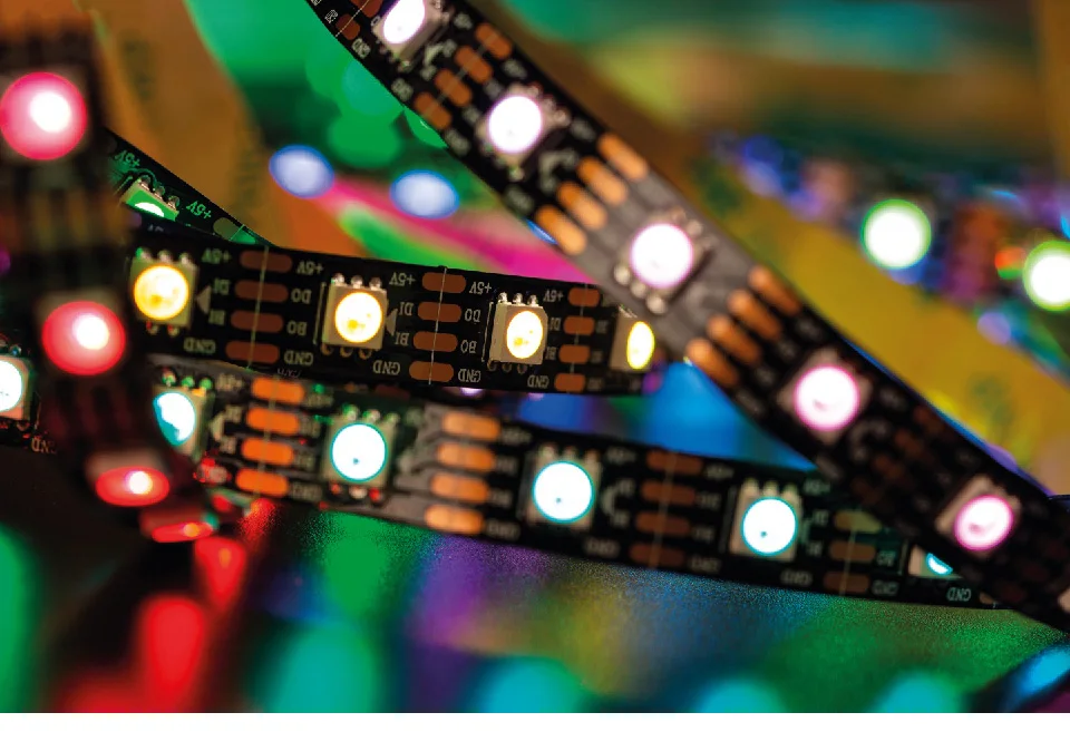 ws2813 rgb tira conduzida dual-sinal 1 m e 4 m e 5 m 30 e 60 e 100 e 144 pixels e leds e m ws2812b atualizado preto e branco pcb ip30 e ip65 e ip67 dc5v 2 rgb led pixel strip