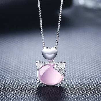 

South Korea's new Kitty necklace pendant