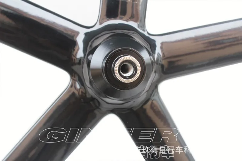 Discount Magnesium Alloy road bike 700C wheel 5 spokes fixie Bicycle Mag TRI front rear wheel Mag Alloy Fixed gear bike wheels Rims 3