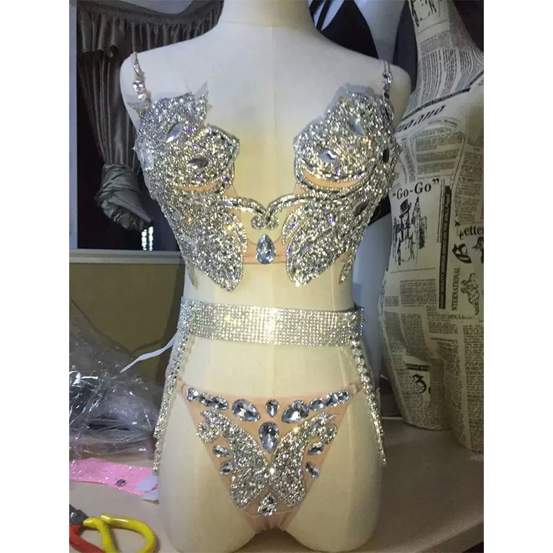 

Silver Bling Rhinestones Bikini Outfit 3 Pieces Set Jazz Costume Danse Enfant Singer Crystals Chains Sexy Rave Clothes DL1040