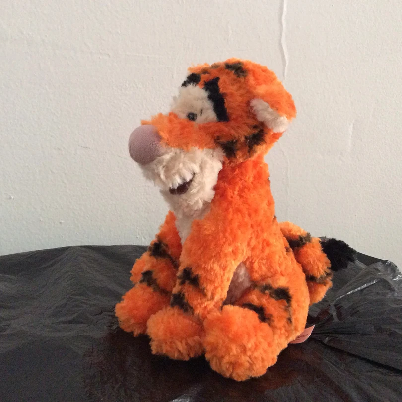 Sitting height 20cm Tigger plush toy stuffed animal Soft Tiger Doll for