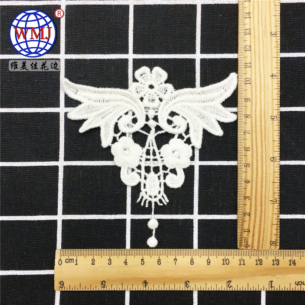 

Cartoon Decorative Patch Girl Pattern Embroidered Applique Patches For DIY Iron on Patch Stickers on The Clothes