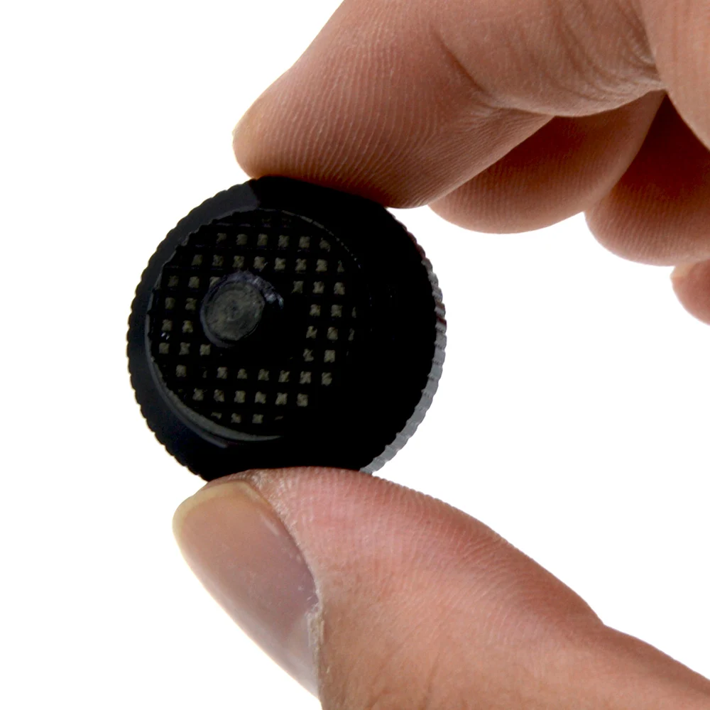 

Round Quick Release Plate for Quick Tripod Round Quick Release Plate for Manfrotto Compact Action Tripods