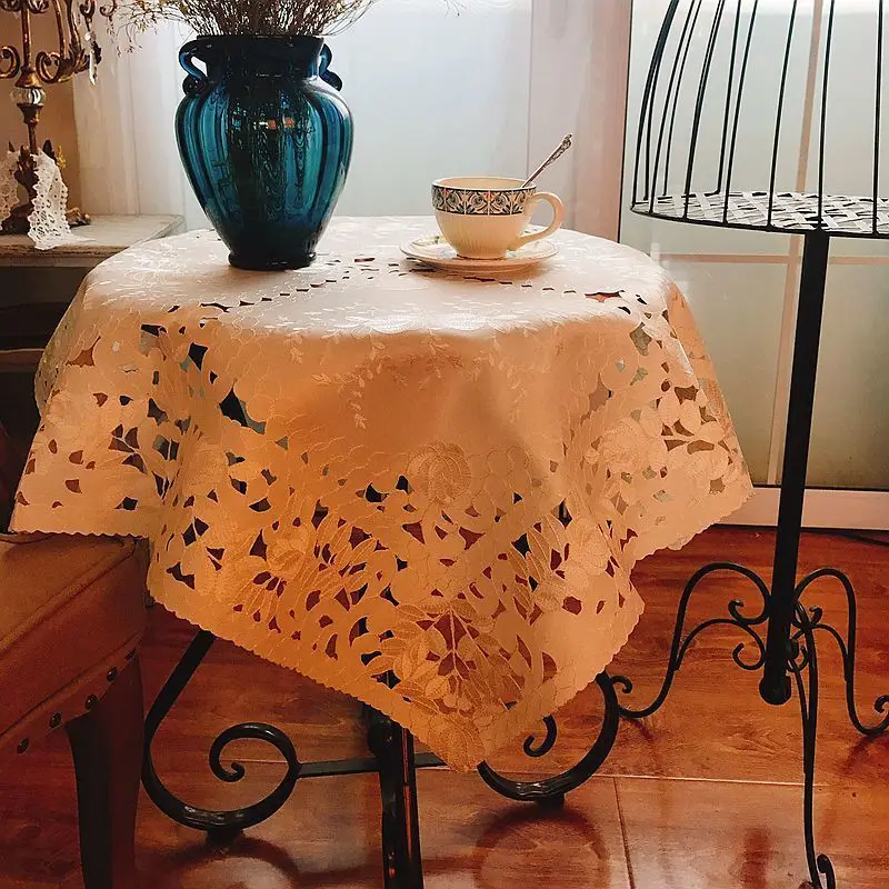 

Modern White Satin Lace Kitchen Oilcloth Round Tablecloth Christmas Glass Waterproof Party Wedding Coffee Table Cloth Covers