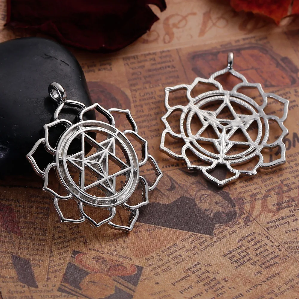 

DoreenBeads Zinc Based Alloy Silver Tone Round Merkaba Meditation Pendants Hollow DIY Components 39mm x 31mm(1 2/8"), 10 PCs