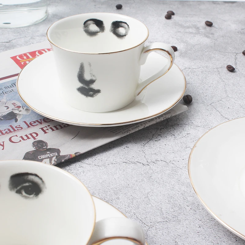 Глазный нос кофейная чашка и блюдце набор с рисунком лица костяного фарфора таза послеобеденный чай поставка Элегантная Свадебная посуда подарок девушке другу