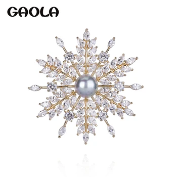 

GAOLA Top Quality Classic Rose Gold Color Snowflake Brooches Women Party Brooch