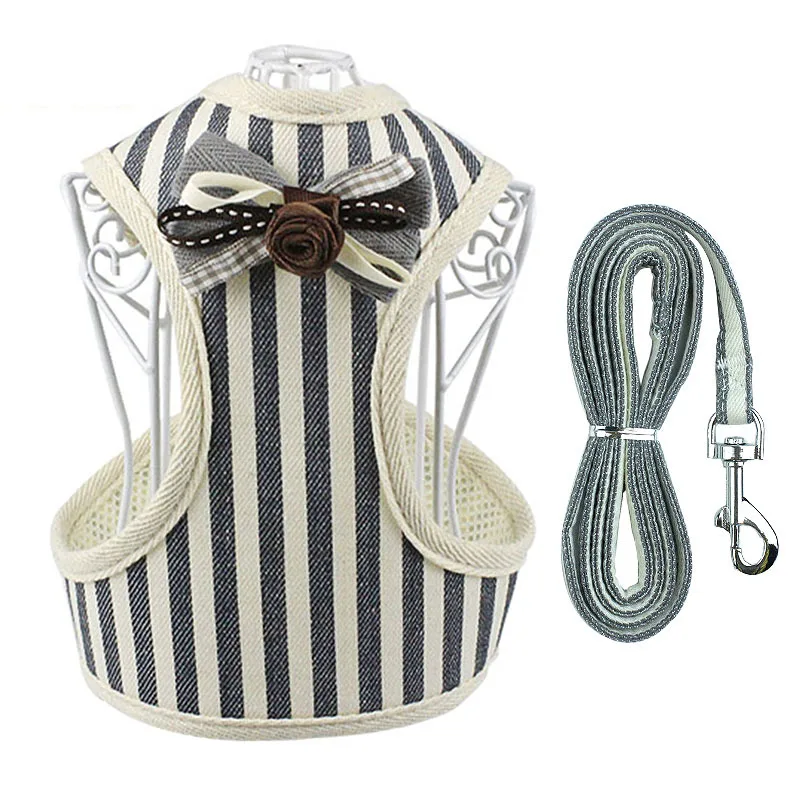 

Soft Mesh Pet Dog Harness Leash Set Vest Cloth Chest Strap Collars Clothes For Dogs And Cats Vest Pet Leash Supplies S M L XL