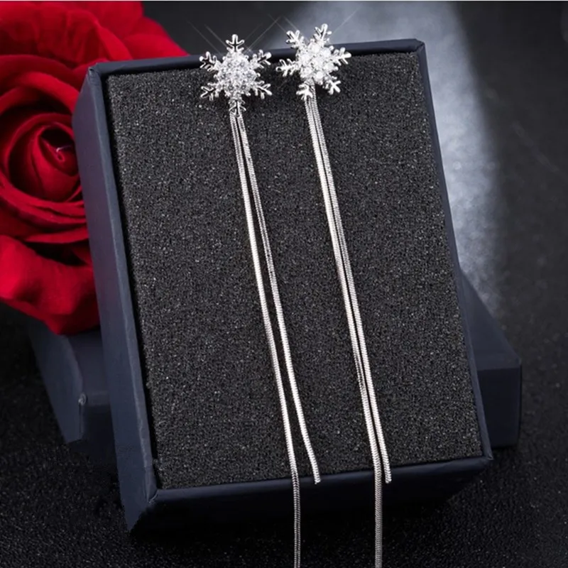 

Temperament Crystal Pendant Long Chain Earrings Women Silver Plated Snowflake Tassel Earring Allergy Ear Line Piercing Jeweley