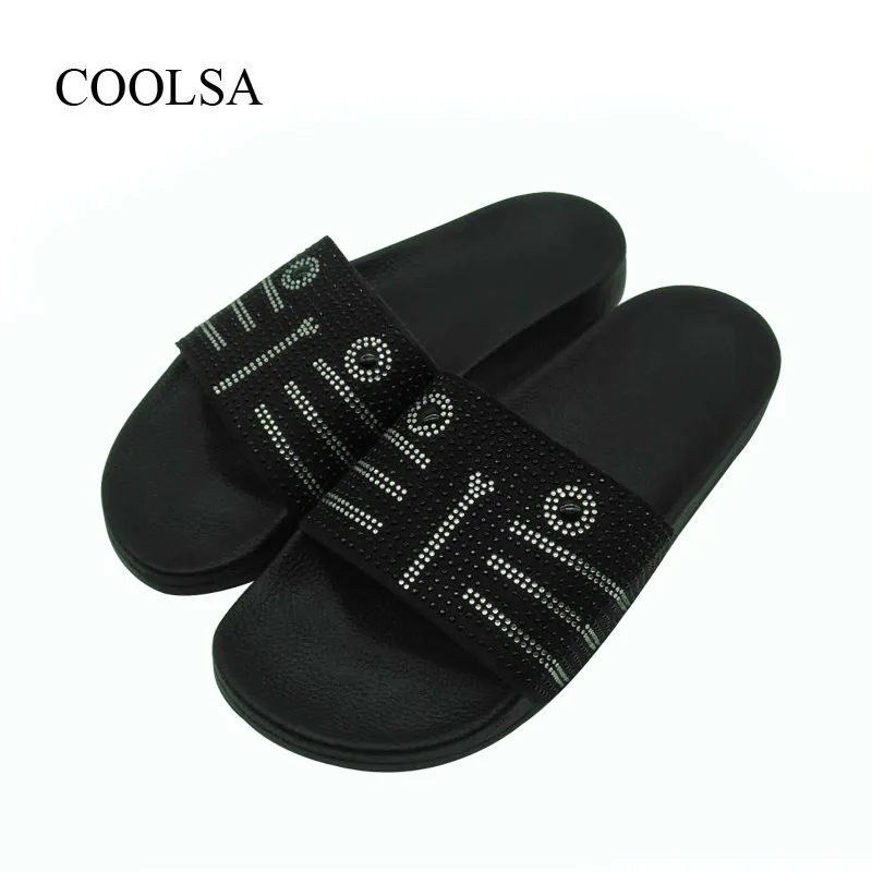 COOLSA Women Summer Lovely Cartoon Cat Slippers Women Flat Bling Slippers Women Non-slip Bathroom Slippers Beach Flip Flops Hot