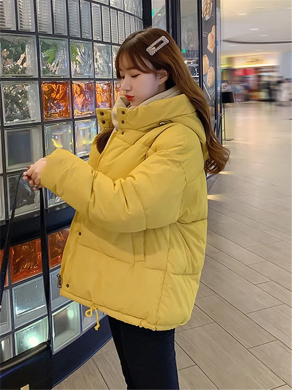 Базовая свободная теплая однотонная куртка-парка с капюшоном зимнее Стеганое пальто Новое Женское теплое хлопковое зимнее женское пальто в Корейском стиле