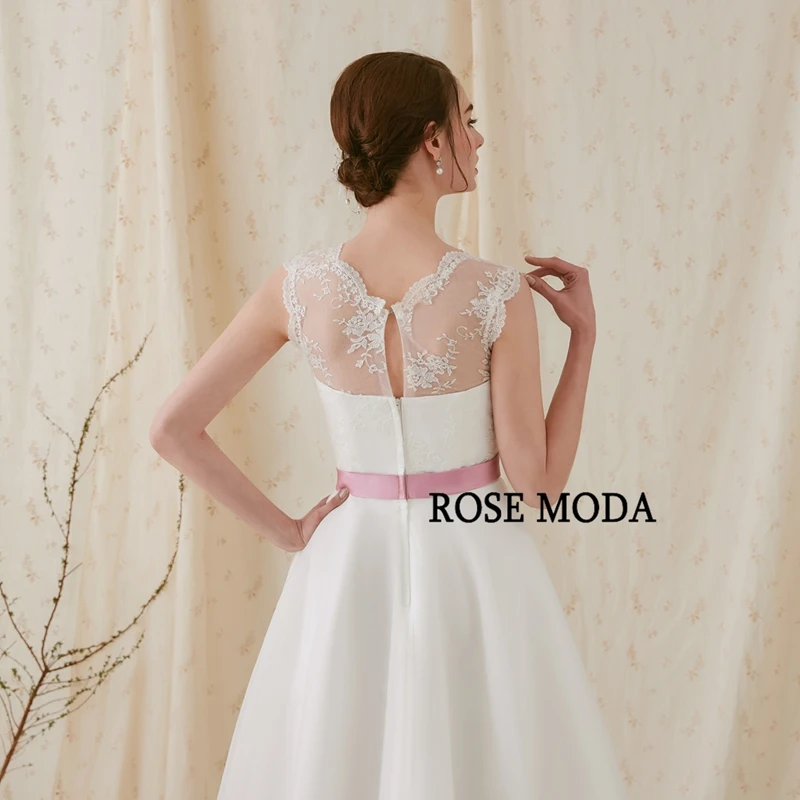 Rose Moda модное Короткое свадебное платье с розовым цветком, v-образным вырезом, длиной до колена, пляжные свадебные платья с кружевной спинкой