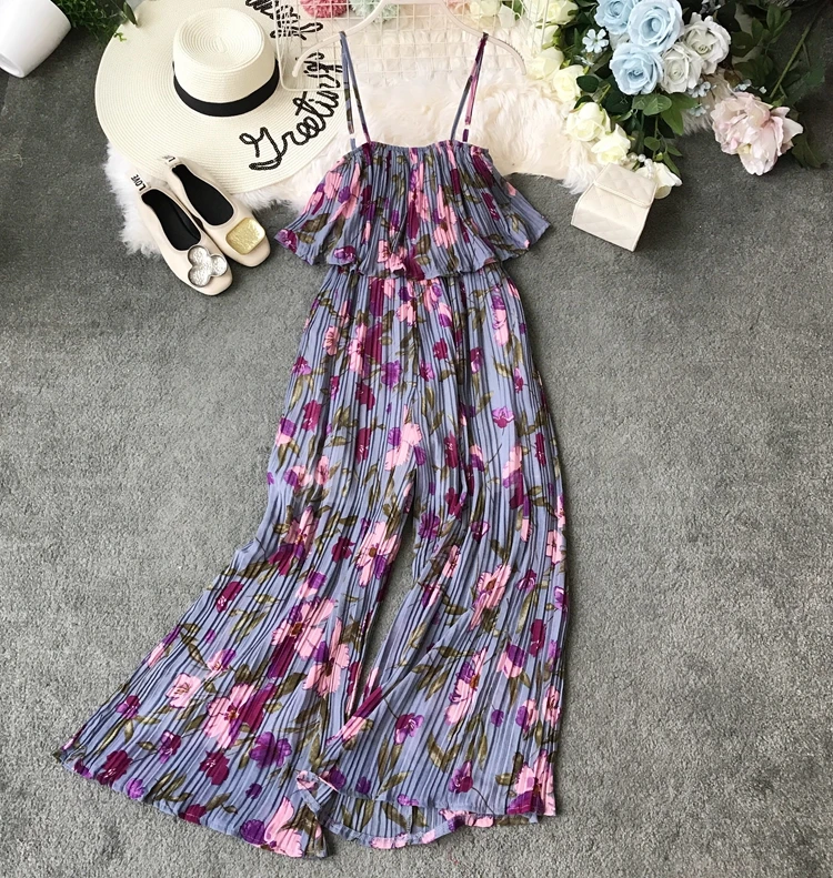 2020 new fashion women's rompers Summer floral chiffon strap bohemian pleated ruffled jumpsuit 2020 new fashion women's rompers Summer floral chiffon strap bohemian pleated ruffled jumpsuit