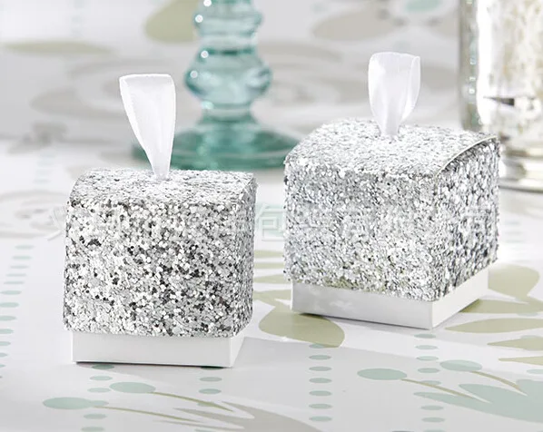 4415759996_688681926