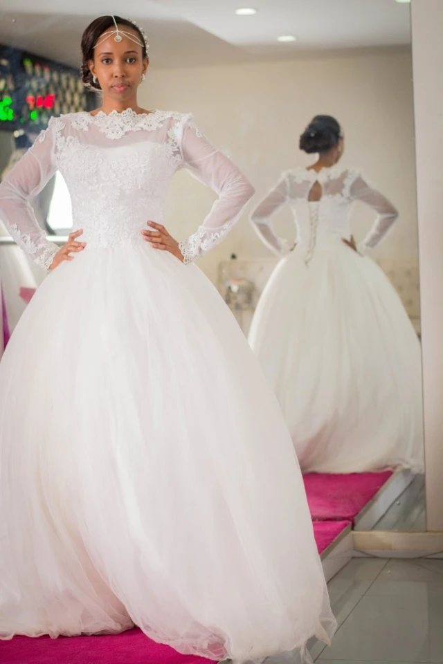 South African Long Sleeves Wedding Dresses Custom Made Lace Appliques Plus Size Bridal Sweep Train | Свадьбы и торжества