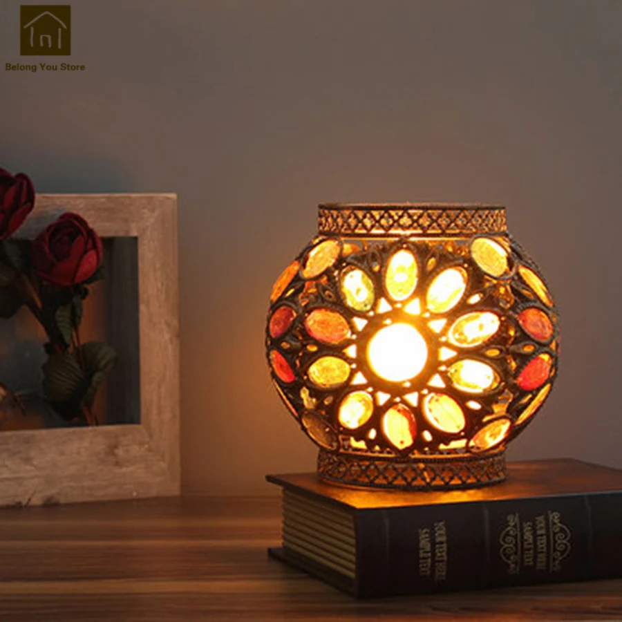 

European Romantic Candlestick Candle Holder Iron Candle Stand Table Home Decor Simple Wind Lamp Decoration 50XX141