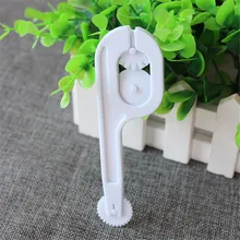 Колесо помадки резак пластиковый торт тиснение DIY ремесло сахарной пасты сшивание резак инструмент